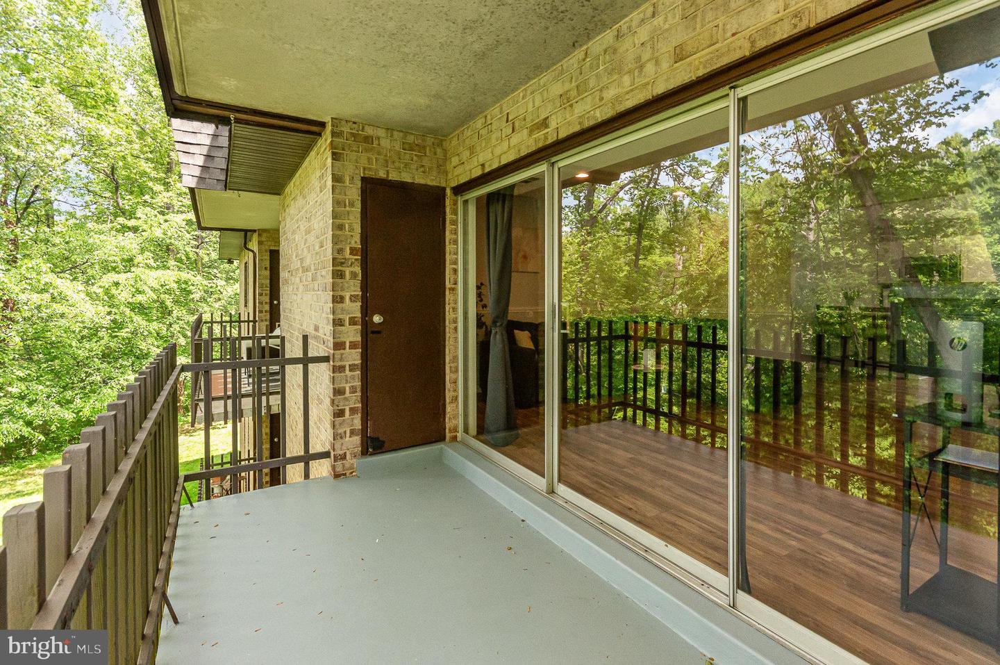 11600 VANTAGE HILL RD #11B, RESTON, Virginia 20190, 2 Bedrooms Bedrooms, ,2 BathroomsBathrooms,Residential,For sale,11600 VANTAGE HILL RD #11B,VAFX2238522 MLS # VAFX2238522