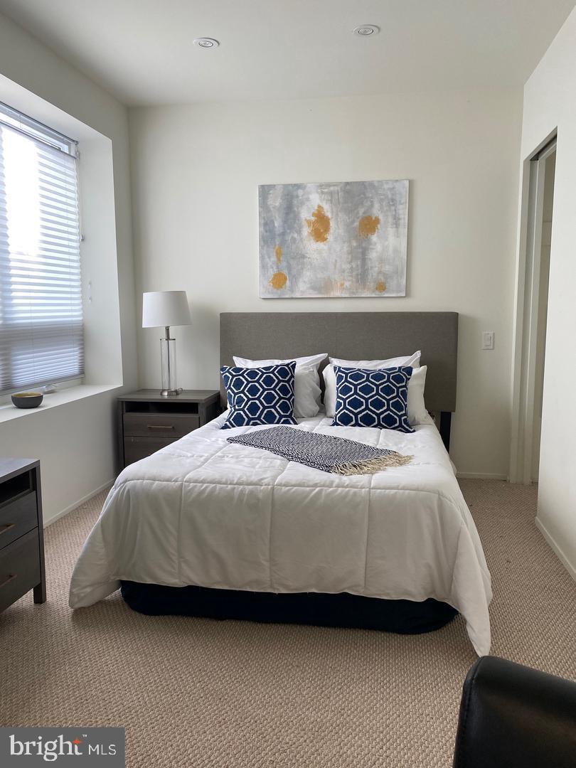 2422 17TH ST NW #207, WASHINGTON, District Of Columbia 20009, 2 Bedrooms Bedrooms, 2 Rooms Rooms,2 BathroomsBathrooms,Residential,For sale,2422 17TH ST NW #207,DCDC2158190 MLS # DCDC2158190