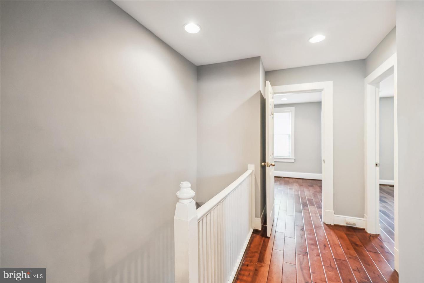 931 FARRAGUT ST NW, WASHINGTON, District Of Columbia 20011, 3 Bedrooms Bedrooms, ,2 BathroomsBathrooms,Residential,For sale,931 FARRAGUT ST NW,DCDC2172700 MLS # DCDC2172700