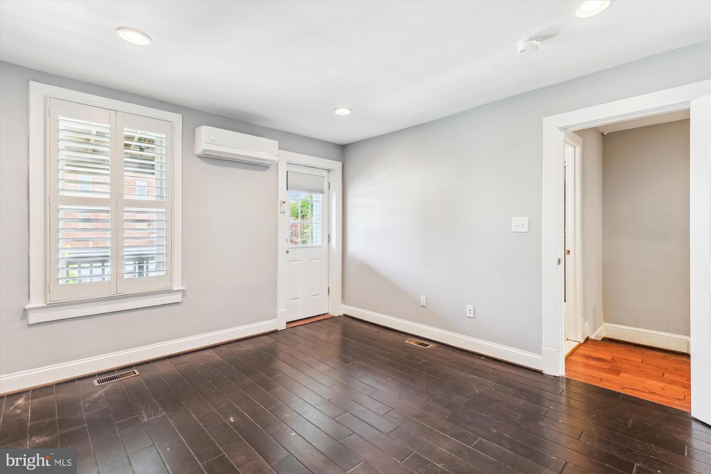 931 FARRAGUT ST NW, WASHINGTON, District Of Columbia 20011, 3 Bedrooms Bedrooms, ,2 BathroomsBathrooms,Residential,For sale,931 FARRAGUT ST NW,DCDC2172700 MLS # DCDC2172700