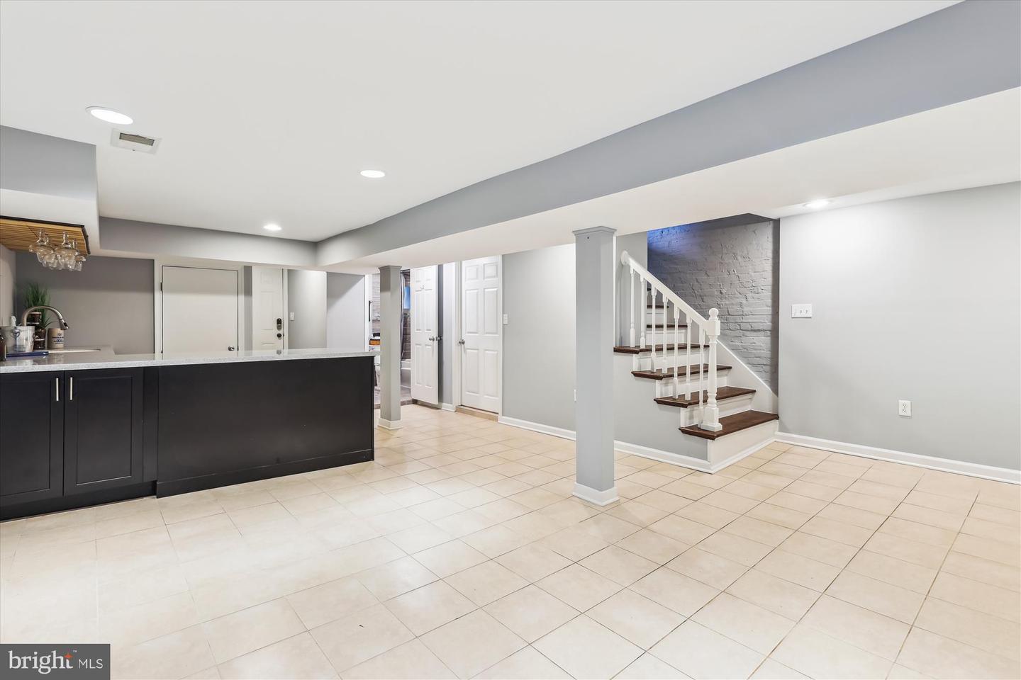 931 FARRAGUT ST NW, WASHINGTON, District Of Columbia 20011, 3 Bedrooms Bedrooms, ,2 BathroomsBathrooms,Residential,For sale,931 FARRAGUT ST NW,DCDC2172700 MLS # DCDC2172700