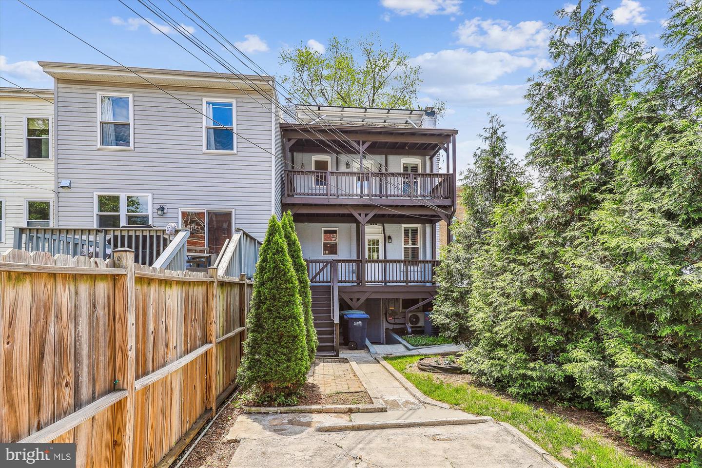 931 FARRAGUT ST NW, WASHINGTON, District Of Columbia 20011, 3 Bedrooms Bedrooms, ,2 BathroomsBathrooms,Residential,For sale,931 FARRAGUT ST NW,DCDC2172700 MLS # DCDC2172700