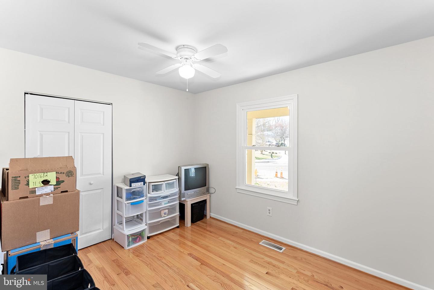12808 COLBY DR, WOODBRIDGE, Virginia 22192, 5 Bedrooms Bedrooms, ,3 BathroomsBathrooms,Residential,For sale,12808 COLBY DR,VAPW2088800 MLS # VAPW2088800