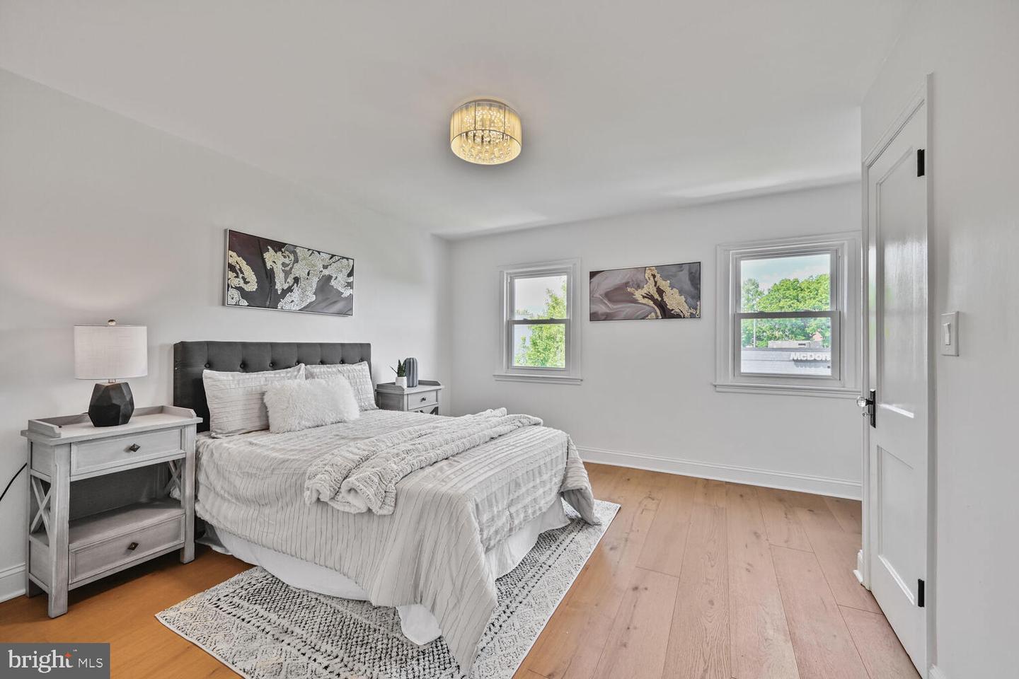 1539 K ST SE, WASHINGTON, District Of Columbia 20003, 3 Bedrooms Bedrooms, 6 Rooms Rooms,2 BathroomsBathrooms,Residential,For sale,1539 K ST SE,DCDC2193144 MLS # DCDC2193144