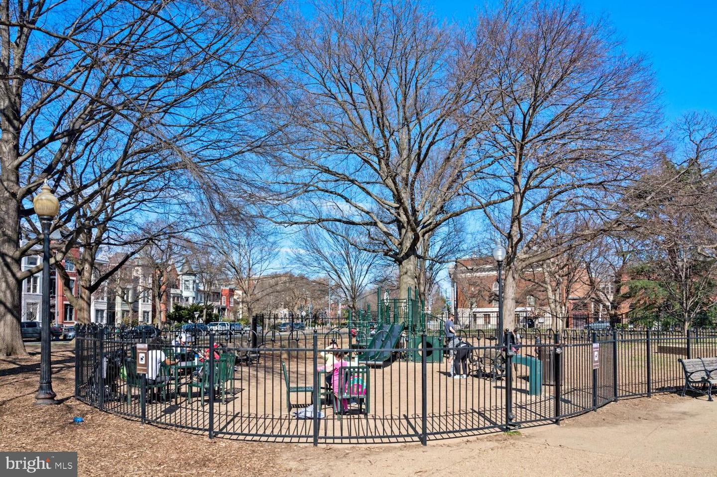 1539 K ST SE, WASHINGTON, District Of Columbia 20003, 3 Bedrooms Bedrooms, 6 Rooms Rooms,2 BathroomsBathrooms,Residential,For sale,1539 K ST SE,DCDC2193144 MLS # DCDC2193144