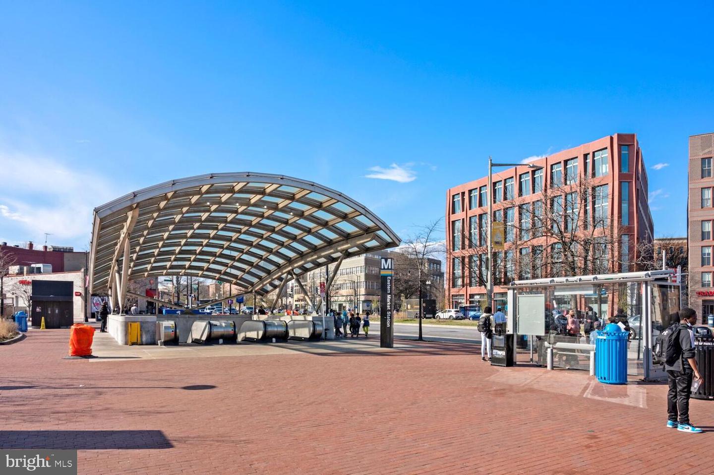 1539 K ST SE, WASHINGTON, District Of Columbia 20003, 3 Bedrooms Bedrooms, 6 Rooms Rooms,2 BathroomsBathrooms,Residential,For sale,1539 K ST SE,DCDC2193144 MLS # DCDC2193144
