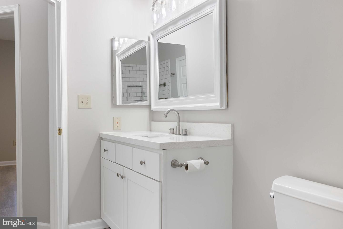2102 HIGHCOURT LN #102, HERNDON, Virginia 20170, 1 Bedroom Bedrooms, ,1 BathroomBathrooms,Residential,For sale,2102 HIGHCOURT LN #102,VAFX2231702 MLS # VAFX2231702