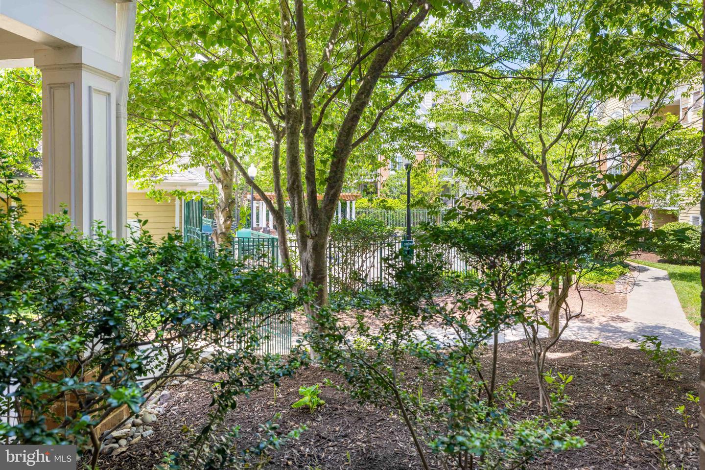 2102 HIGHCOURT LN #102, HERNDON, Virginia 20170, 1 Bedroom Bedrooms, ,1 BathroomBathrooms,Residential,For sale,2102 HIGHCOURT LN #102,VAFX2231702 MLS # VAFX2231702