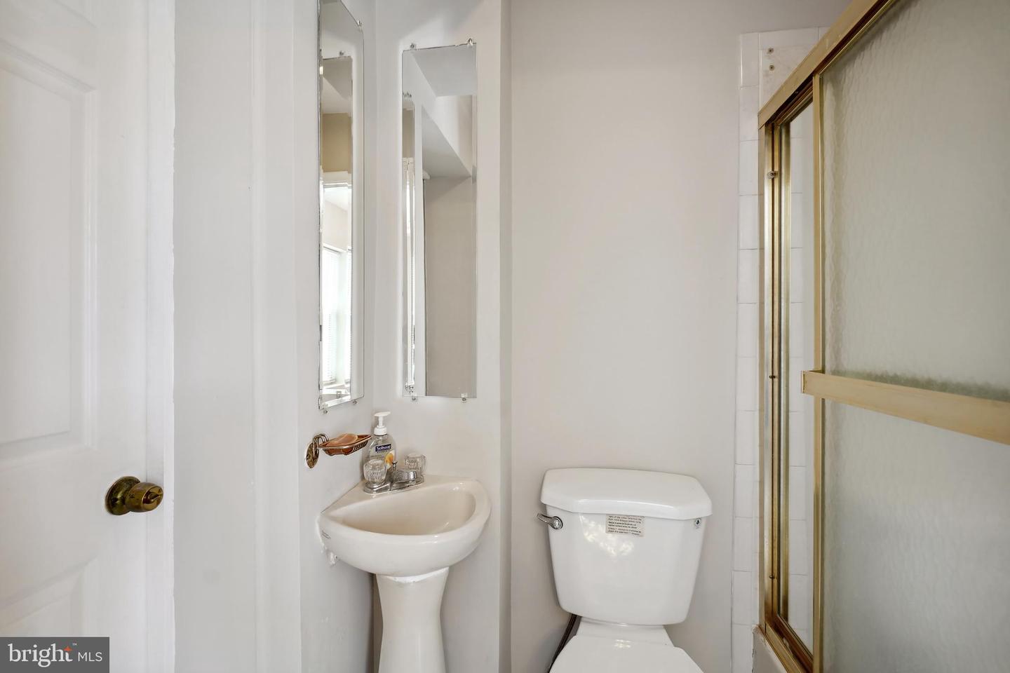 CHAPLIN ST SE #4333, WASHINGTON, District Of Columbia 20019, 3 Bedrooms Bedrooms, ,2 BathroomsBathrooms,Residential,For sale,CHAPLIN ST SE #4333,DCDC2194192 MLS # DCDC2194192