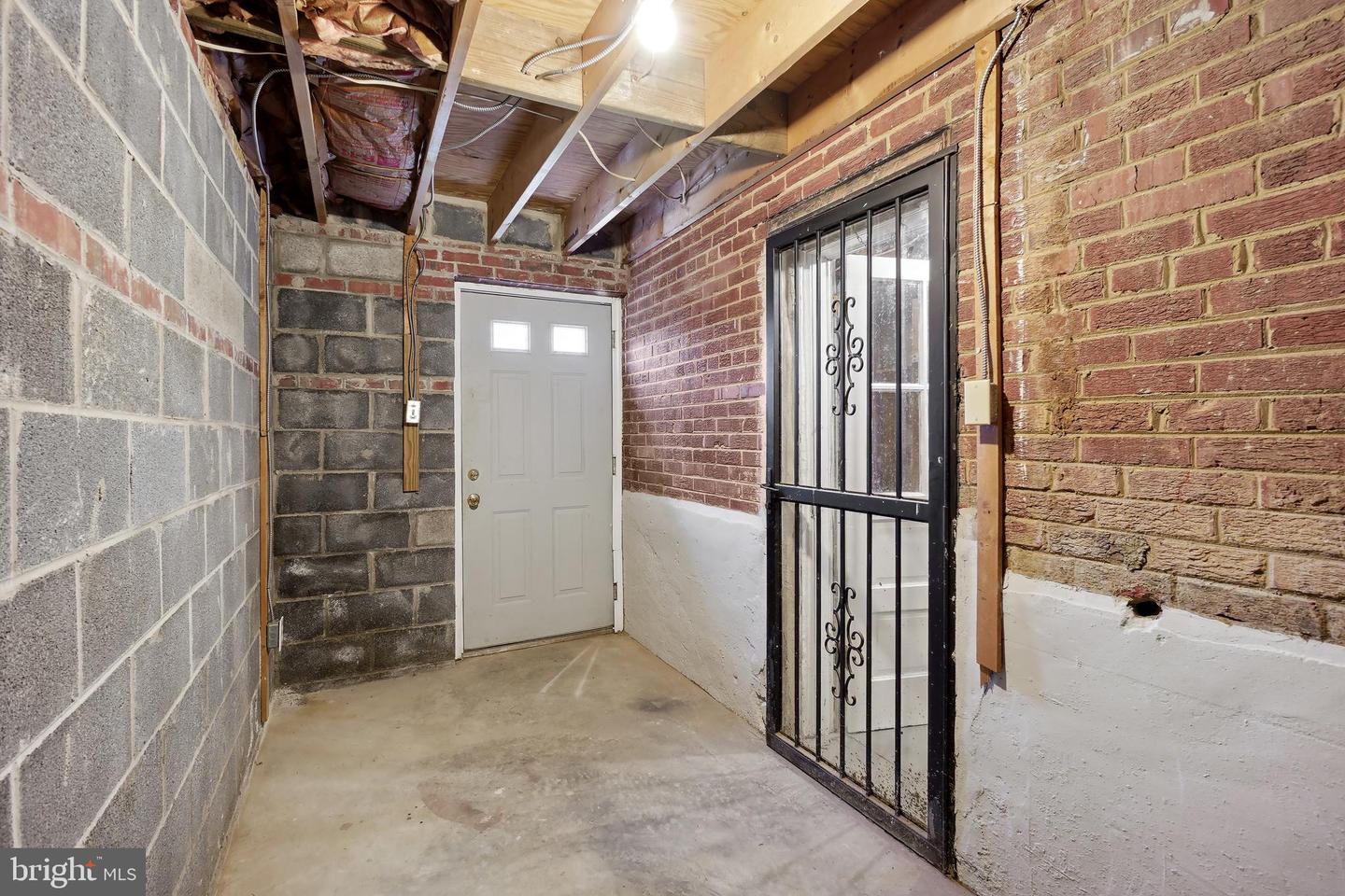 CHAPLIN ST SE #4333, WASHINGTON, District Of Columbia 20019, 3 Bedrooms Bedrooms, ,2 BathroomsBathrooms,Residential,For sale,CHAPLIN ST SE #4333,DCDC2194192 MLS # DCDC2194192
