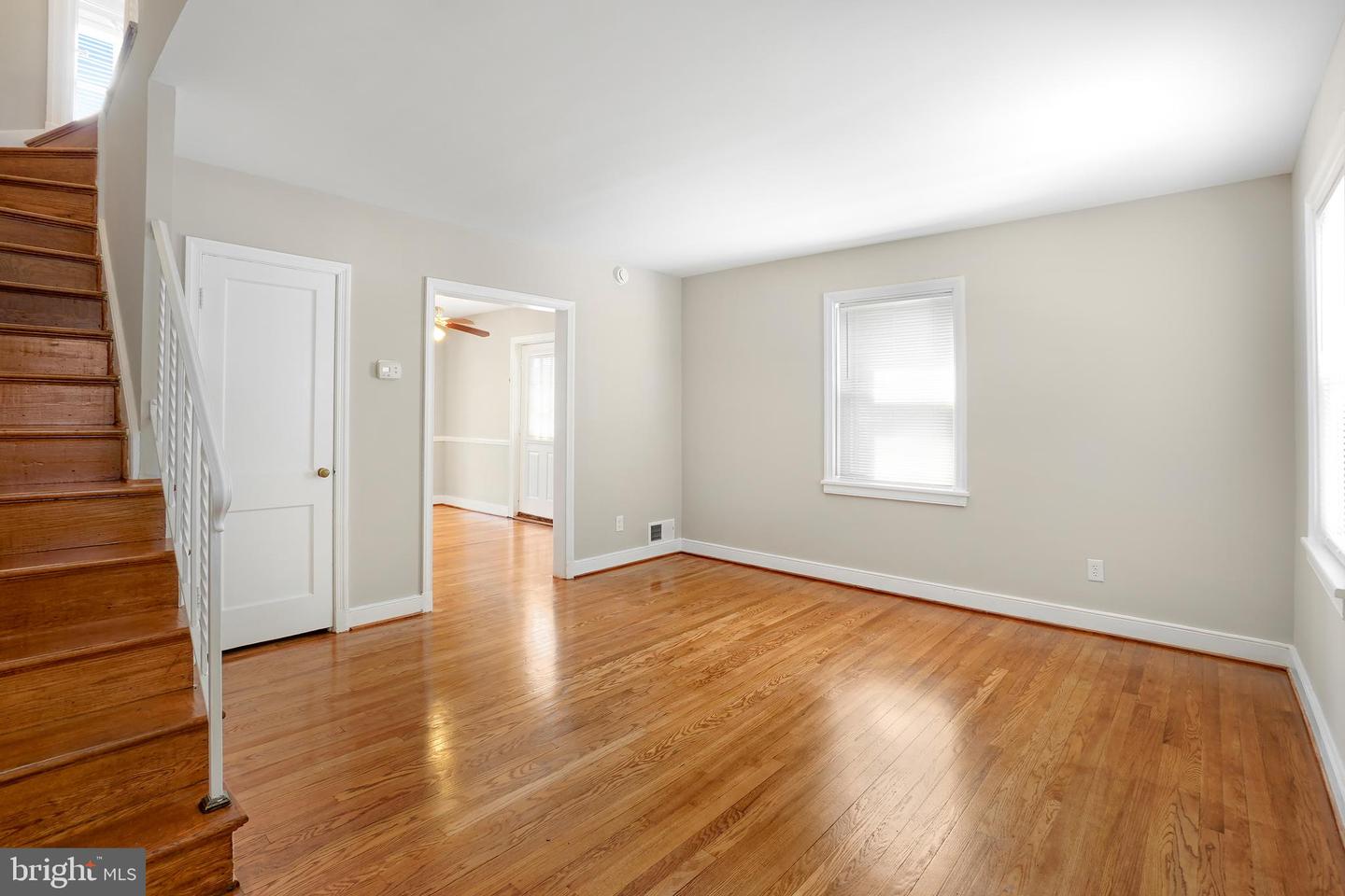 CHAPLIN ST SE #4333, WASHINGTON, District Of Columbia 20019, 3 Bedrooms Bedrooms, ,2 BathroomsBathrooms,Residential,For sale,CHAPLIN ST SE #4333,DCDC2194192 MLS # DCDC2194192
