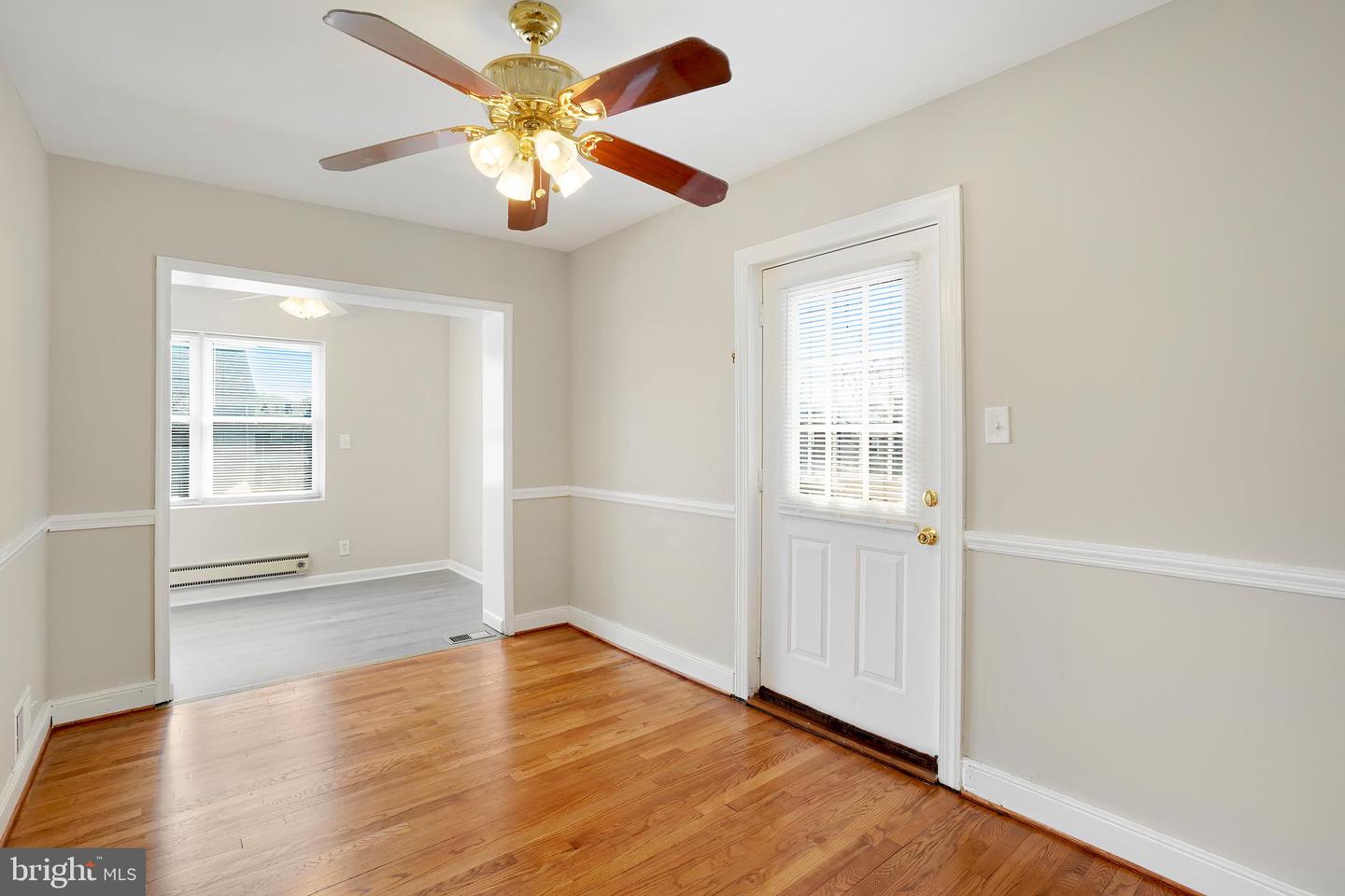 CHAPLIN ST SE #4333, WASHINGTON, District Of Columbia 20019, 3 Bedrooms Bedrooms, ,2 BathroomsBathrooms,Residential,For sale,CHAPLIN ST SE #4333,DCDC2194192 MLS # DCDC2194192