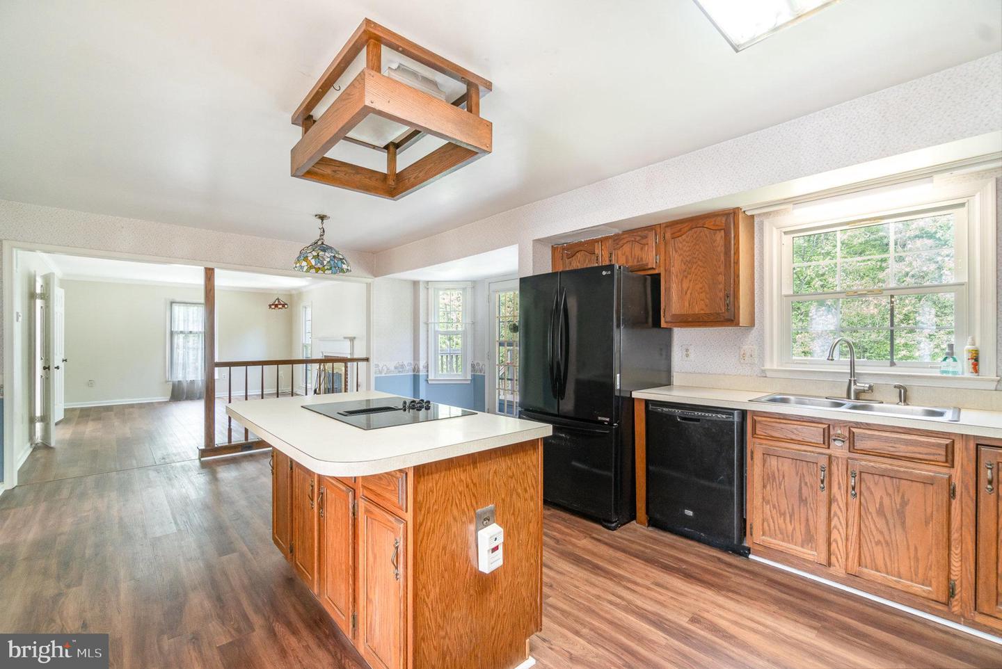 13440 CHRISTOPHER PL, WOODBRIDGE, Virginia 22192, 5 Bedrooms Bedrooms, ,3 BathroomsBathrooms,Residential,For sale,13440 CHRISTOPHER PL,VAPW2092422 MLS # VAPW2092422