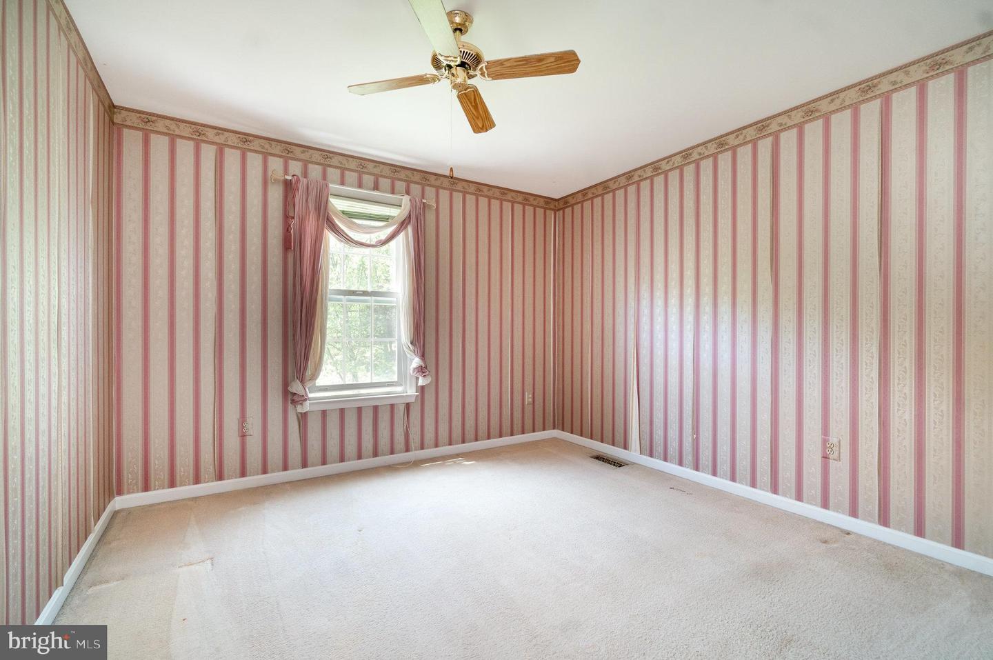 13440 CHRISTOPHER PL, WOODBRIDGE, Virginia 22192, 5 Bedrooms Bedrooms, ,3 BathroomsBathrooms,Residential,For sale,13440 CHRISTOPHER PL,VAPW2092422 MLS # VAPW2092422
