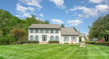 13440 CHRISTOPHER PL, WOODBRIDGE, Virginia 22192, 5 Bedrooms Bedrooms, ,3 BathroomsBathrooms,Residential,For sale,13440 CHRISTOPHER PL,VAPW2092422 MLS # VAPW2092422