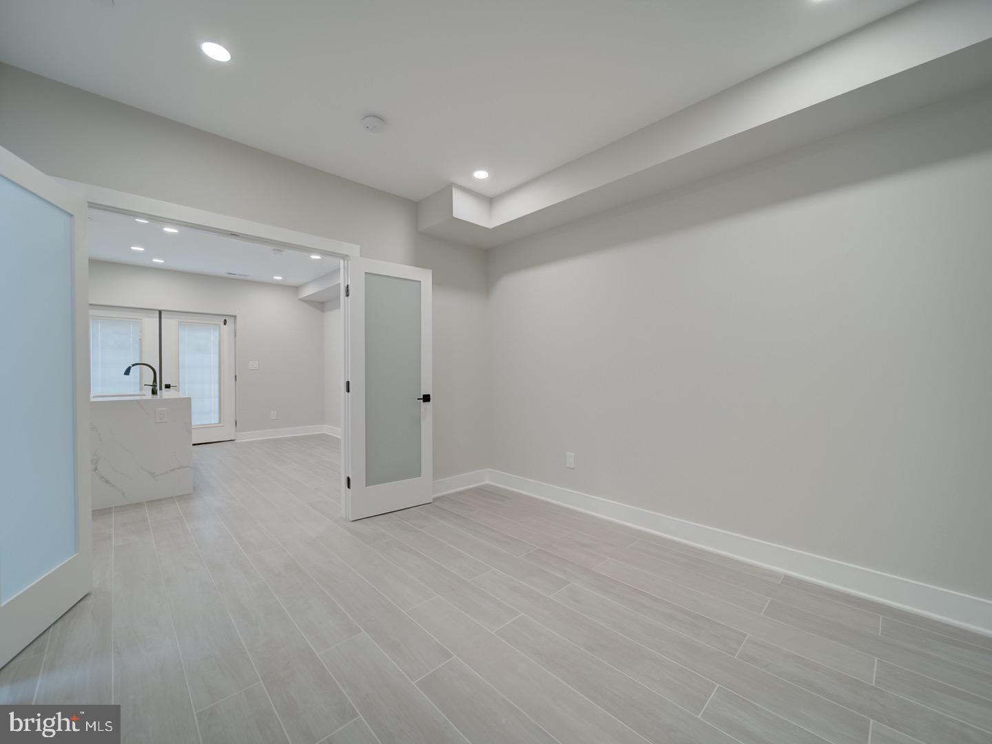 1004 18TH ST NE #2, WASHINGTON, District Of Columbia 20002, 1 Bedroom Bedrooms, ,1 BathroomBathrooms,Residential,For sale,1004 18TH ST NE #2,DCDC2197806 MLS # DCDC2197806