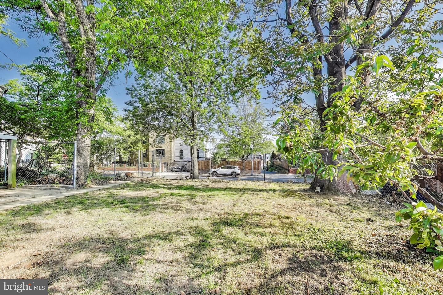 742 CRITTENDEN ST NW, WASHINGTON, District Of Columbia 20011, 4 Bedrooms Bedrooms, ,2 BathroomsBathrooms,Residential,For sale,742 CRITTENDEN ST NW,DCDC2197906 MLS # DCDC2197906
