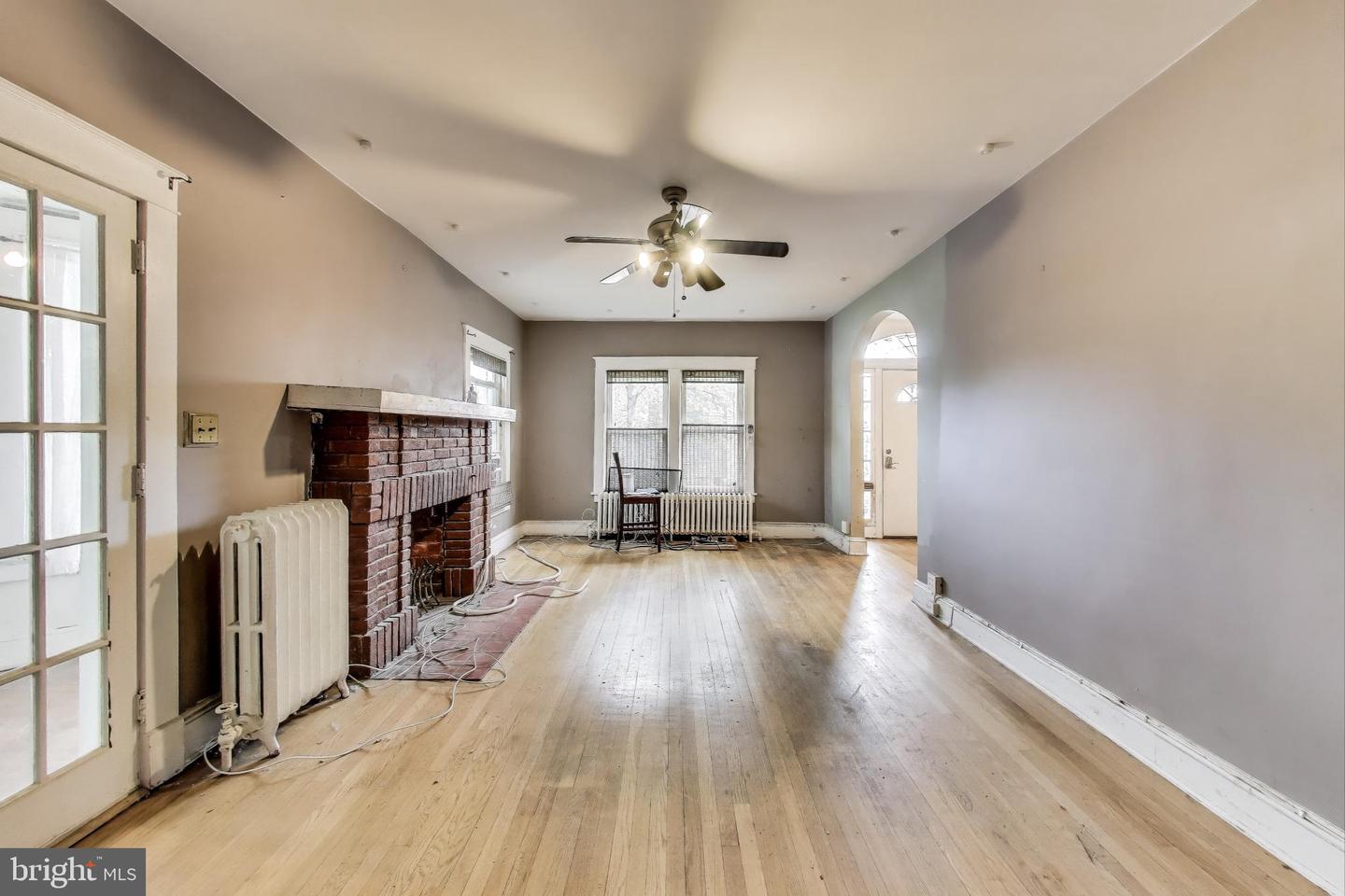 742 CRITTENDEN ST NW, WASHINGTON, District Of Columbia 20011, 4 Bedrooms Bedrooms, ,2 BathroomsBathrooms,Residential,For sale,742 CRITTENDEN ST NW,DCDC2197906 MLS # DCDC2197906