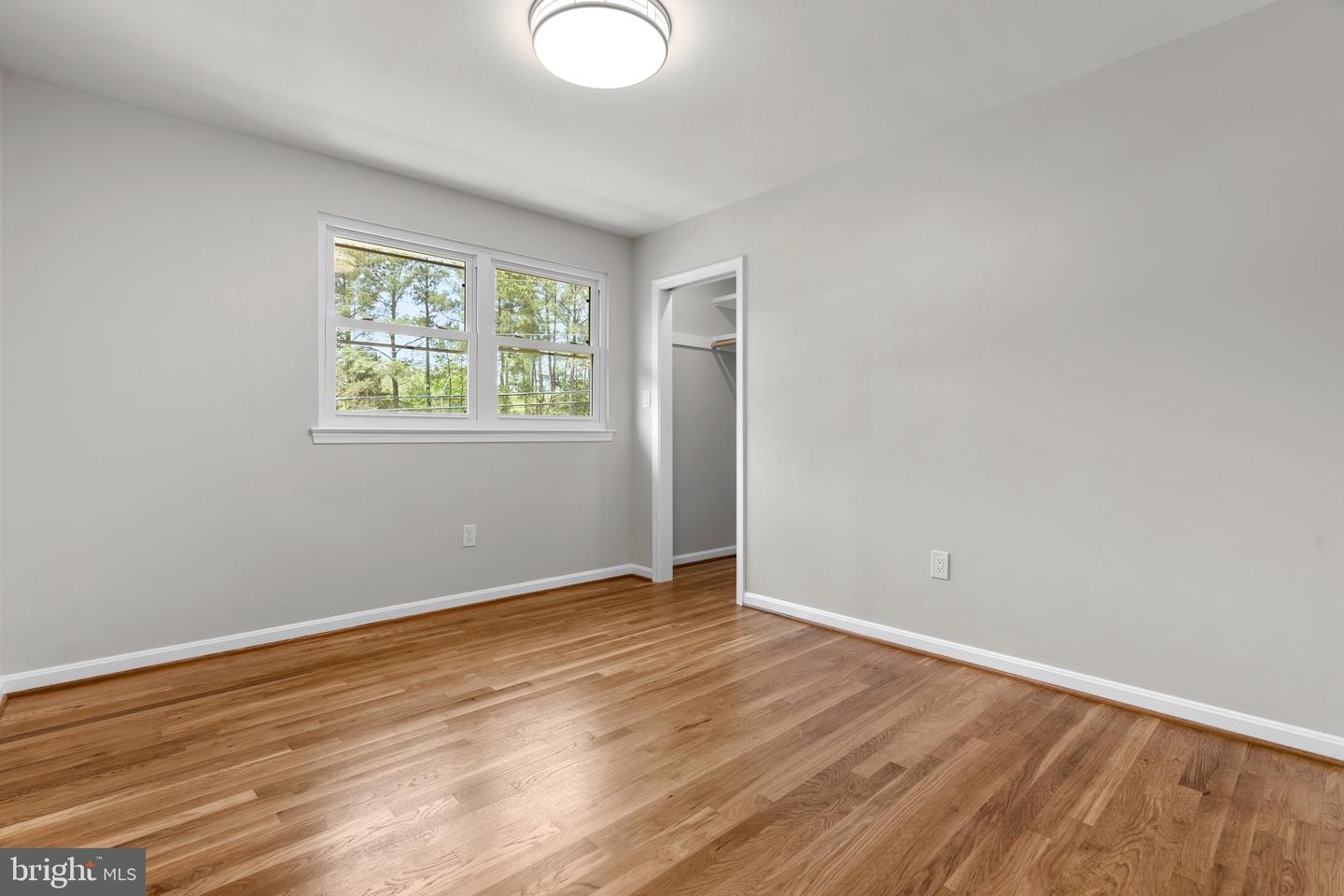 5525 ROLLING RD, SPRINGFIELD, Virginia 22151, 4 Bedrooms Bedrooms, ,4 BathroomsBathrooms,Residential,For sale,5525 ROLLING RD,VAFX2237882 MLS # VAFX2237882