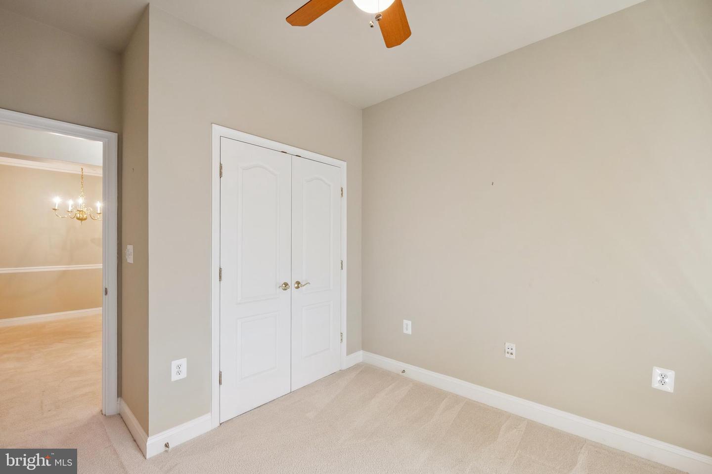 2903 SAINTSBURY PLZ #402, FAIRFAX, Virginia 22031, 3 Bedrooms Bedrooms, ,2 BathroomsBathrooms,Residential,For sale,2903 SAINTSBURY PLZ #402,VAFX2238538 MLS # VAFX2238538