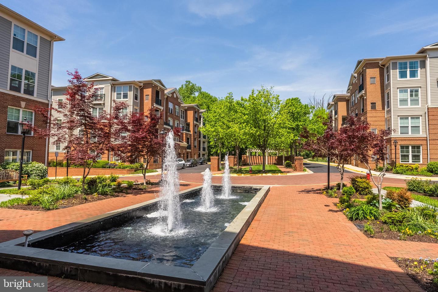 2903 SAINTSBURY PLZ #402, FAIRFAX, Virginia 22031, 3 Bedrooms Bedrooms, ,2 BathroomsBathrooms,Residential,For sale,2903 SAINTSBURY PLZ #402,VAFX2238538 MLS # VAFX2238538