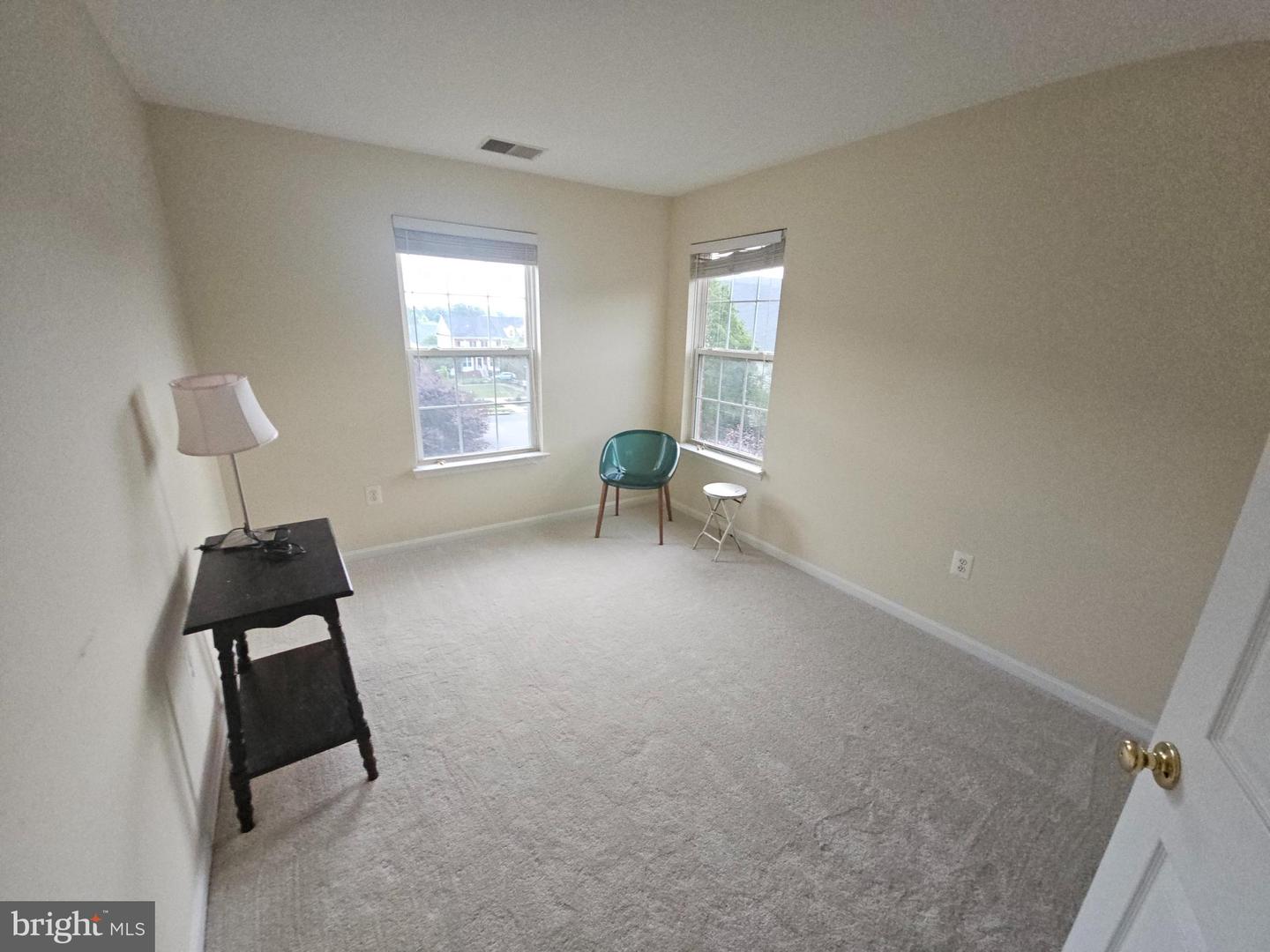 12973 MANDOLIN LN, WOODBRIDGE, Virginia 22192, 3 Bedrooms Bedrooms, ,2 BathroomsBathrooms,Residential,For sale,12973 MANDOLIN LN,VAPW2093920 MLS # VAPW2093920