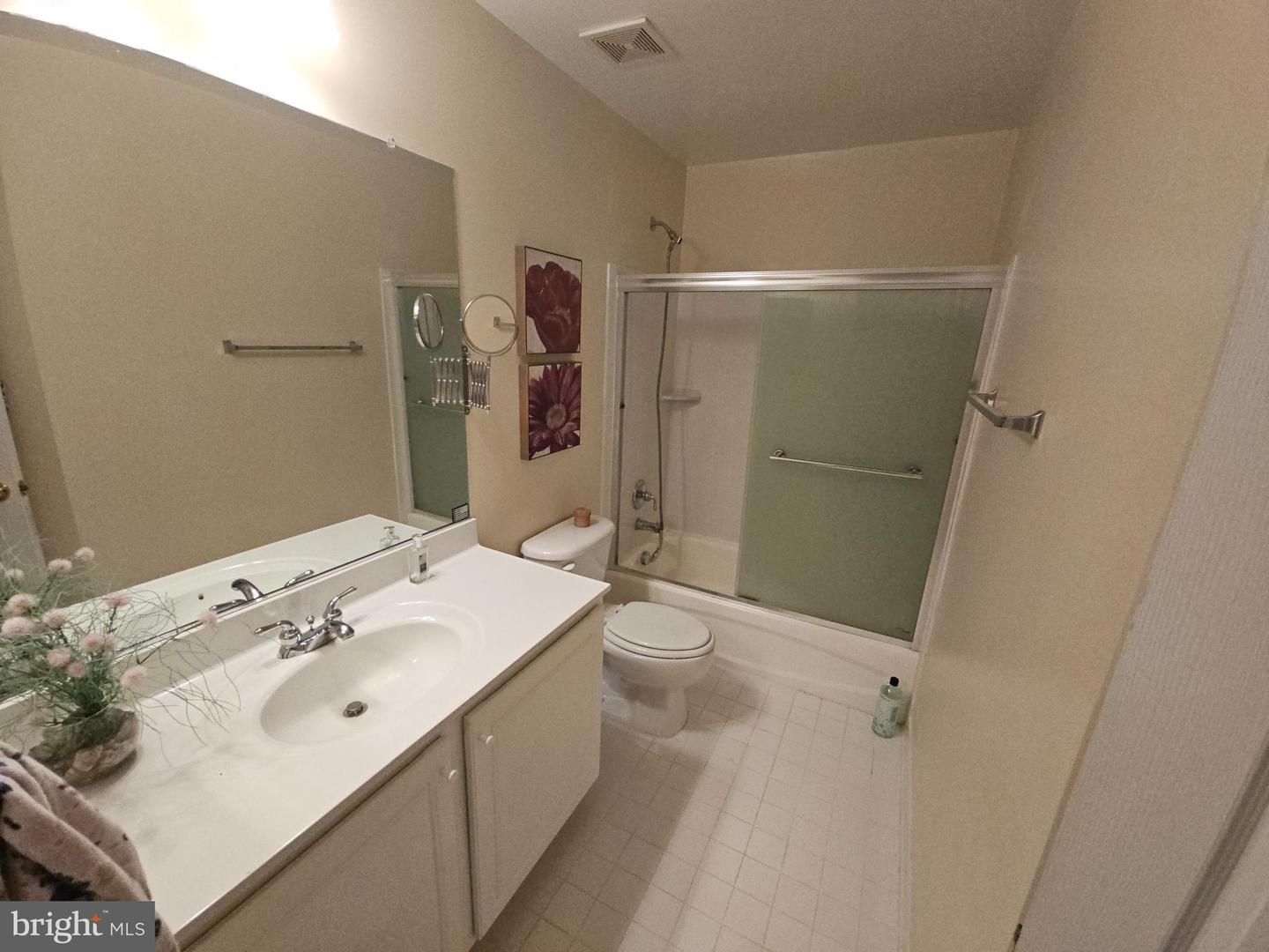 12973 MANDOLIN LN, WOODBRIDGE, Virginia 22192, 3 Bedrooms Bedrooms, ,2 BathroomsBathrooms,Residential,For sale,12973 MANDOLIN LN,VAPW2093920 MLS # VAPW2093920