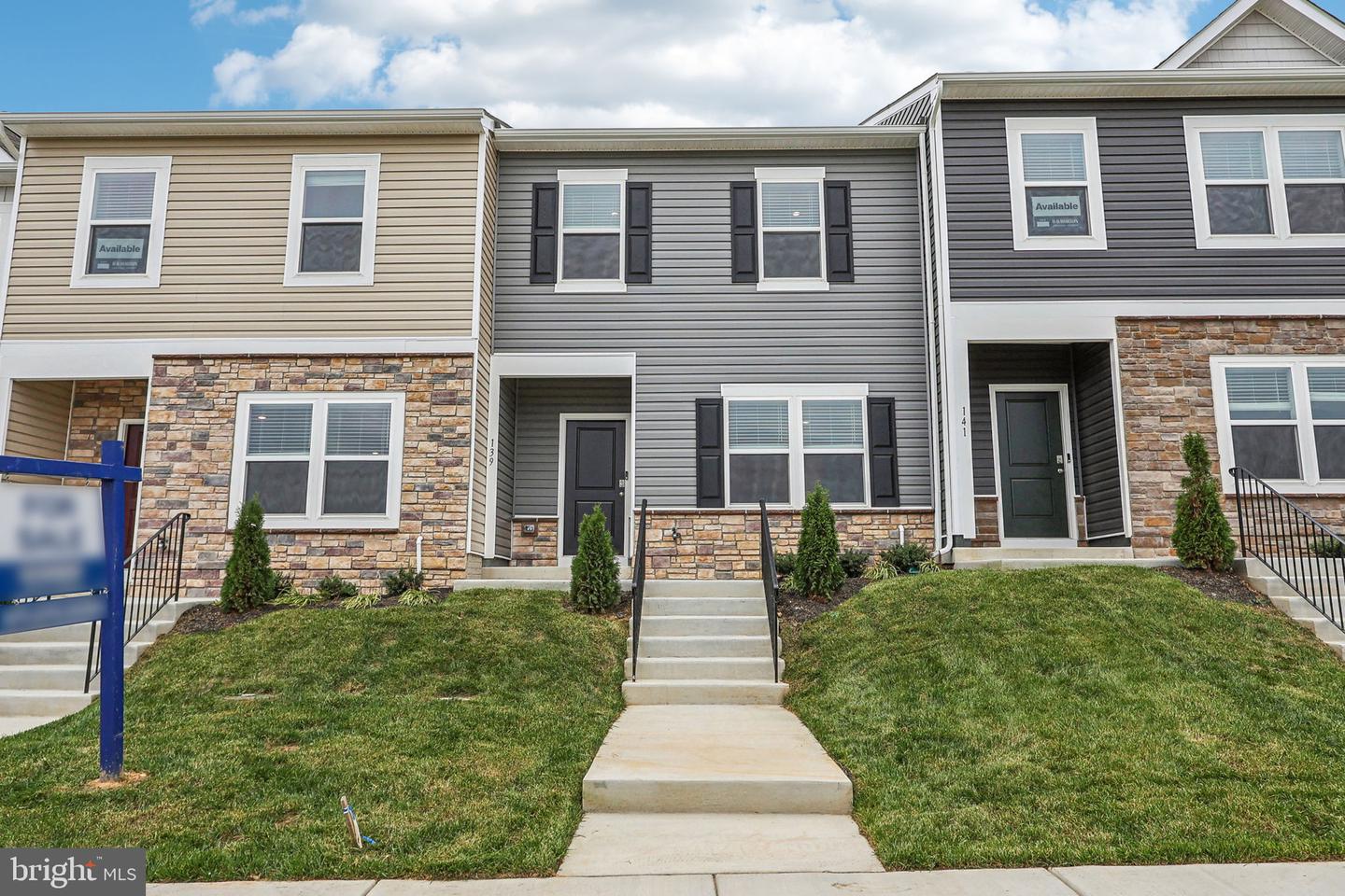 161 TIGNEY DR, STEPHENS CITY, Virginia 22655, 3 Bedrooms Bedrooms, ,2 BathroomsBathrooms,Residential,For sale,161 TIGNEY DR,VAFV2033914 MLS # VAFV2033914