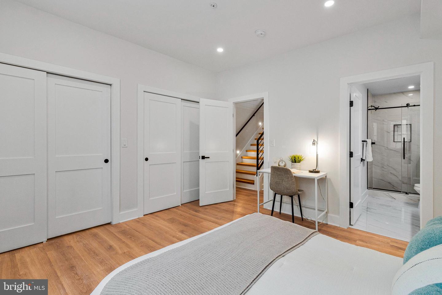 1140 17TH ST NE #2, WASHINGTON, District Of Columbia 20002, 3 Bedrooms Bedrooms, ,2 BathroomsBathrooms,Residential,For sale,1140 17TH ST NE #2,DCDC2199048 MLS # DCDC2199048