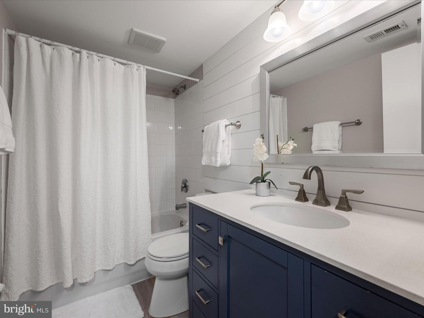 11839 SHIRE CT #11B, RESTON, Virginia 20191, 2 Bedrooms Bedrooms, ,1 BathroomBathrooms,Residential,For sale,11839 SHIRE CT #11B,VAFX2238718 MLS # VAFX2238718
