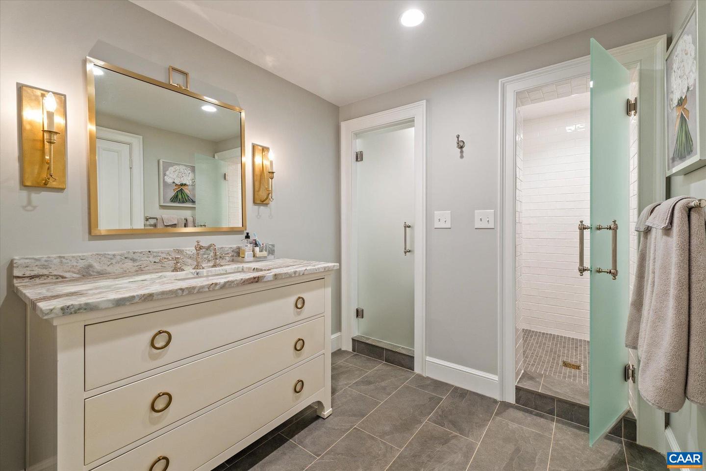 325 FARMINGTON DR, CHARLOTTESVILLE, Virginia 22901, 6 Bedrooms Bedrooms, ,5 BathroomsBathrooms,Residential,For sale,325 FARMINGTON DR,663967 MLS # 663967
