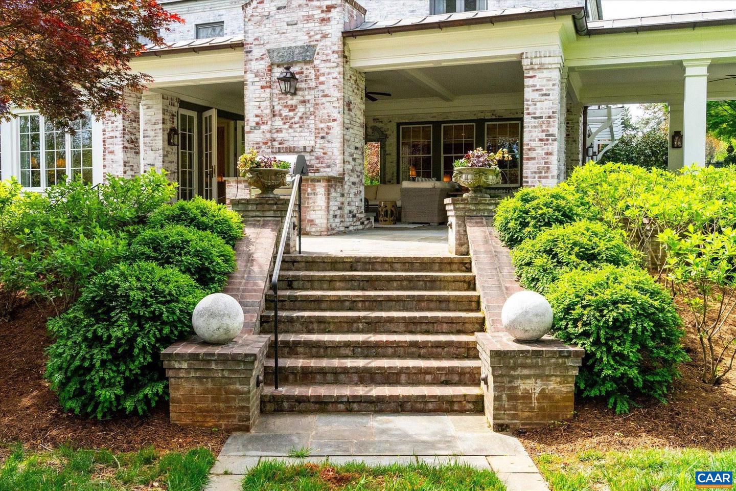 325 FARMINGTON DR, CHARLOTTESVILLE, Virginia 22901, 6 Bedrooms Bedrooms, ,5 BathroomsBathrooms,Residential,For sale,325 FARMINGTON DR,663967 MLS # 663967