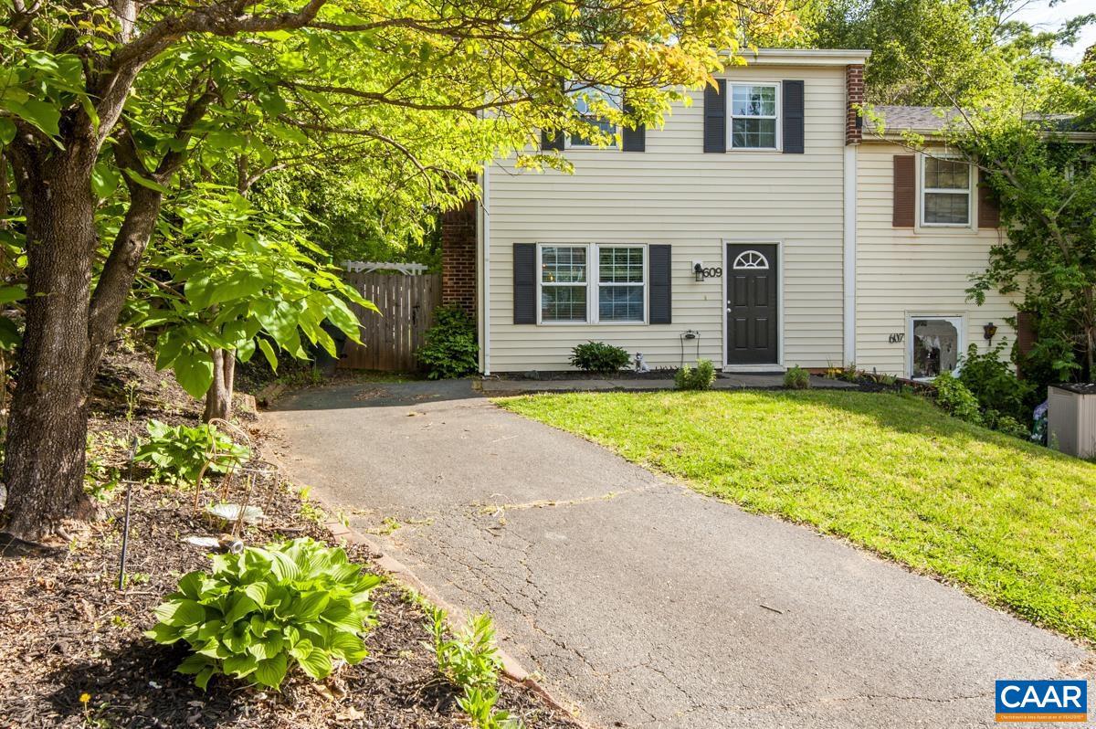 609 BAILEY RD, CHARLOTTESVILLE, Virginia 22903, 3 Bedrooms Bedrooms, ,1 BathroomBathrooms,Residential,For sale,609 BAILEY RD,664058 MLS # 664058