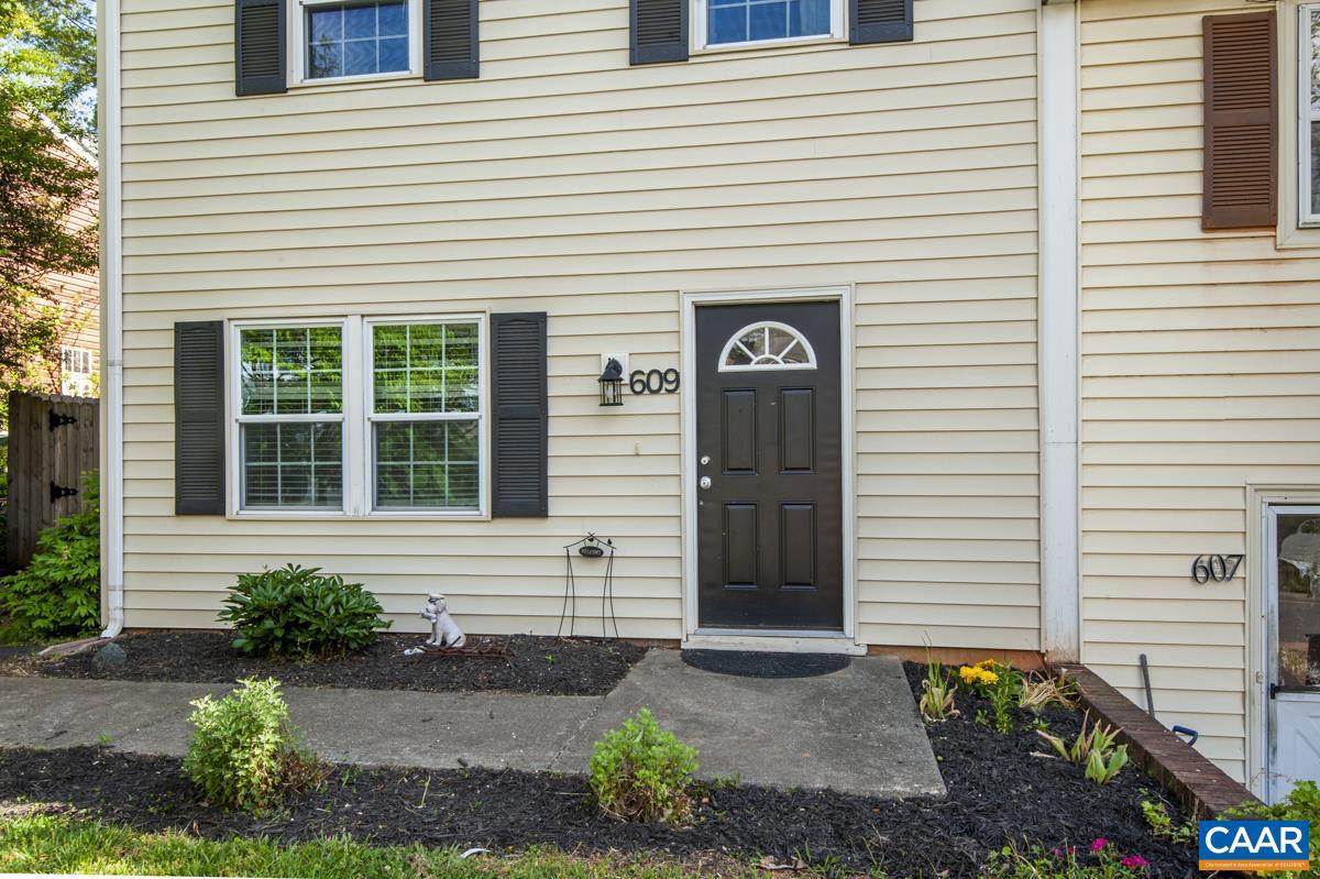 609 BAILEY RD, CHARLOTTESVILLE, Virginia 22903, 3 Bedrooms Bedrooms, ,1 BathroomBathrooms,Residential,For sale,609 BAILEY RD,664058 MLS # 664058