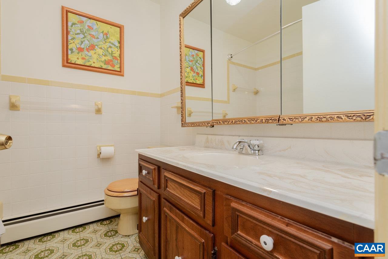 1104 N COALTER ST, STAUNTON, Virginia 24401, 4 Bedrooms Bedrooms, ,2 BathroomsBathrooms,Residential,For sale,1104 N COALTER ST,664076 MLS # 664076