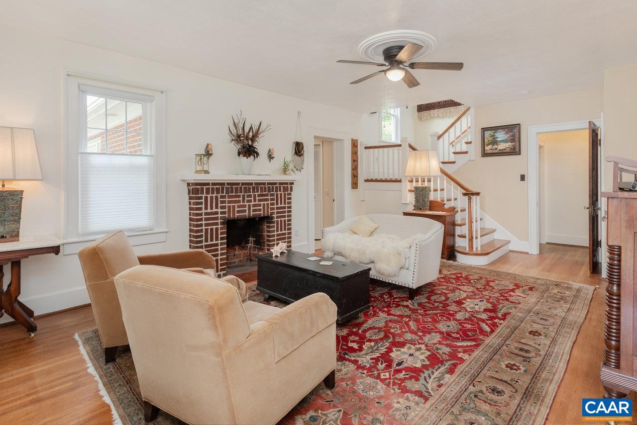 1104 N COALTER ST, STAUNTON, Virginia 24401, 4 Bedrooms Bedrooms, ,2 BathroomsBathrooms,Residential,For sale,1104 N COALTER ST,664076 MLS # 664076
