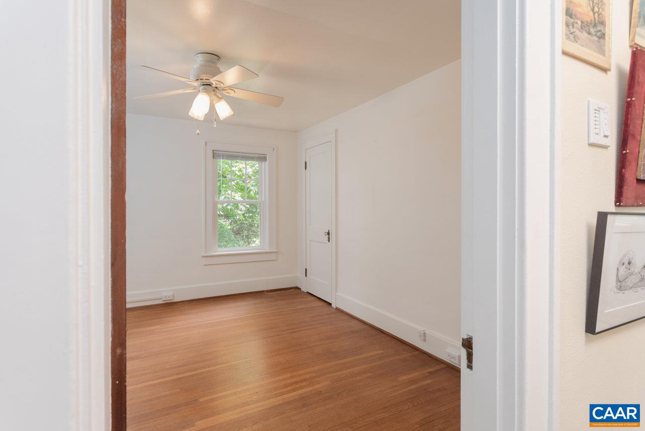 1104 N COALTER ST, STAUNTON, Virginia 24401, 4 Bedrooms Bedrooms, ,2 BathroomsBathrooms,Residential,For sale,1104 N COALTER ST,664076 MLS # 664076