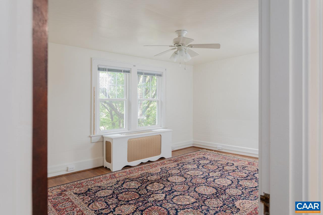 1104 N COALTER ST, STAUNTON, Virginia 24401, 4 Bedrooms Bedrooms, ,2 BathroomsBathrooms,Residential,For sale,1104 N COALTER ST,664076 MLS # 664076