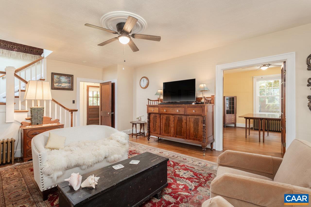 1104 N COALTER ST, STAUNTON, Virginia 24401, 4 Bedrooms Bedrooms, ,2 BathroomsBathrooms,Residential,For sale,1104 N COALTER ST,664076 MLS # 664076