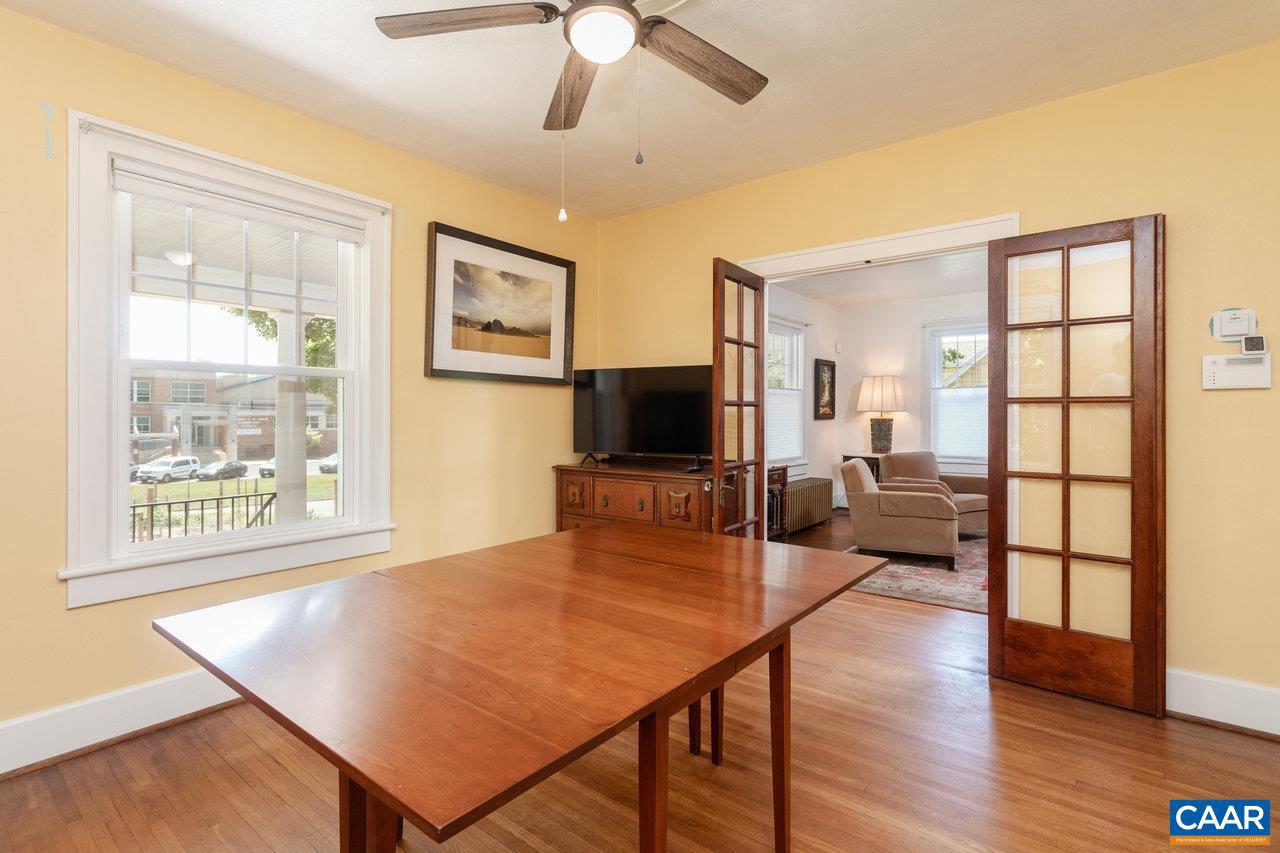 1104 N COALTER ST, STAUNTON, Virginia 24401, 4 Bedrooms Bedrooms, ,2 BathroomsBathrooms,Residential,For sale,1104 N COALTER ST,664076 MLS # 664076