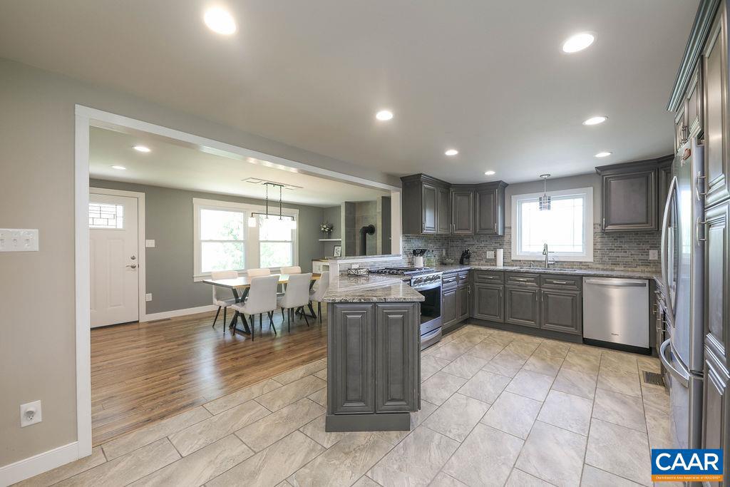 2865 OLD LYNCHBURG RD, NORTH GARDEN, Virginia 22959, 4 Bedrooms Bedrooms, ,2 BathroomsBathrooms,Residential,For sale,2865 OLD LYNCHBURG RD,664080 MLS # 664080