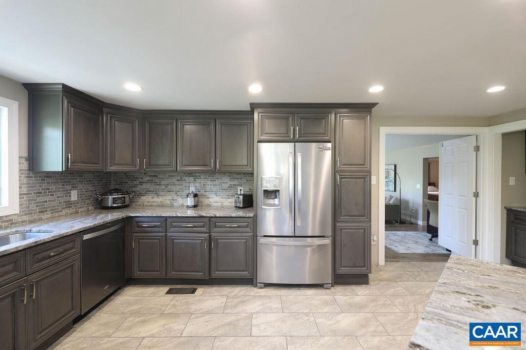 2865 OLD LYNCHBURG RD, NORTH GARDEN, Virginia 22959, 4 Bedrooms Bedrooms, ,2 BathroomsBathrooms,Residential,For sale,2865 OLD LYNCHBURG RD,664080 MLS # 664080