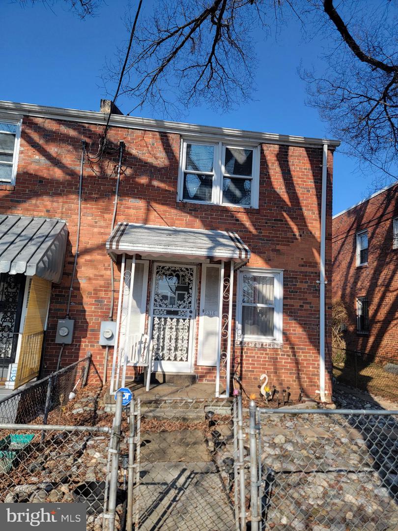 2316 SOUTHERN AVE SE, WASHINGTON, District Of Columbia 20020, 2 Bedrooms Bedrooms, ,1 BathroomBathrooms,Residential,For sale,2316 SOUTHERN AVE SE,DCDC2185724 MLS # DCDC2185724