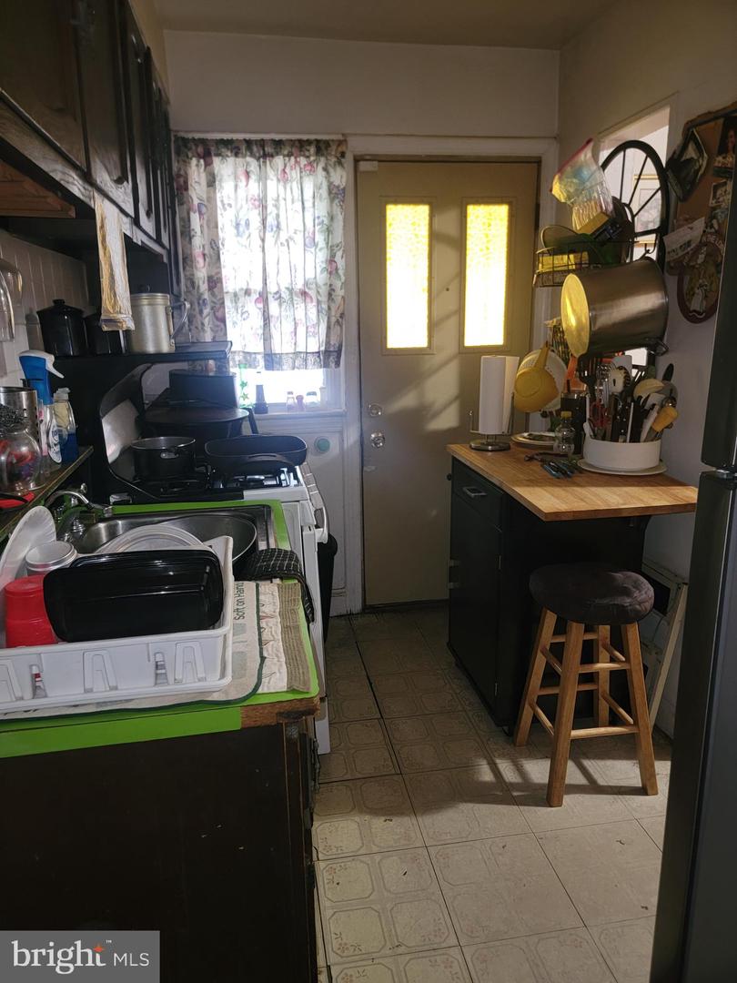 2316 SOUTHERN AVE SE, WASHINGTON, District Of Columbia 20020, 2 Bedrooms Bedrooms, ,1 BathroomBathrooms,Residential,For sale,2316 SOUTHERN AVE SE,DCDC2185724 MLS # DCDC2185724