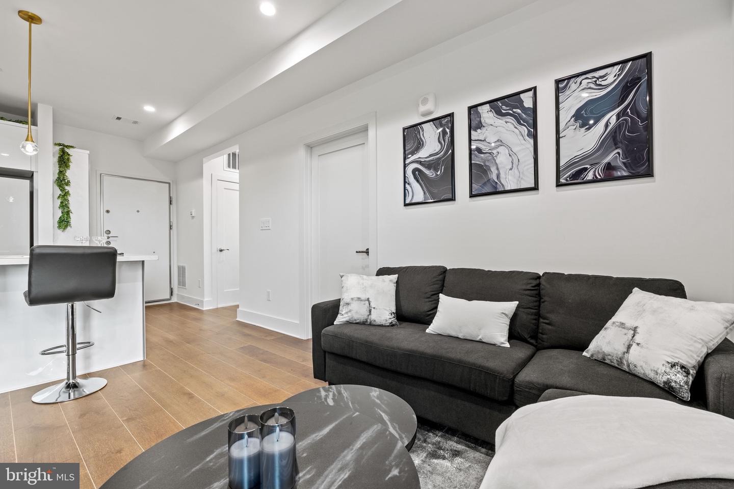 1002 RHODE ISLAND AVE NE #8, WASHINGTON, District Of Columbia 20018, 2 Bedrooms Bedrooms, ,2 BathroomsBathrooms,Residential,For sale,1002 RHODE ISLAND AVE NE #8,DCDC2197850 MLS # DCDC2197850