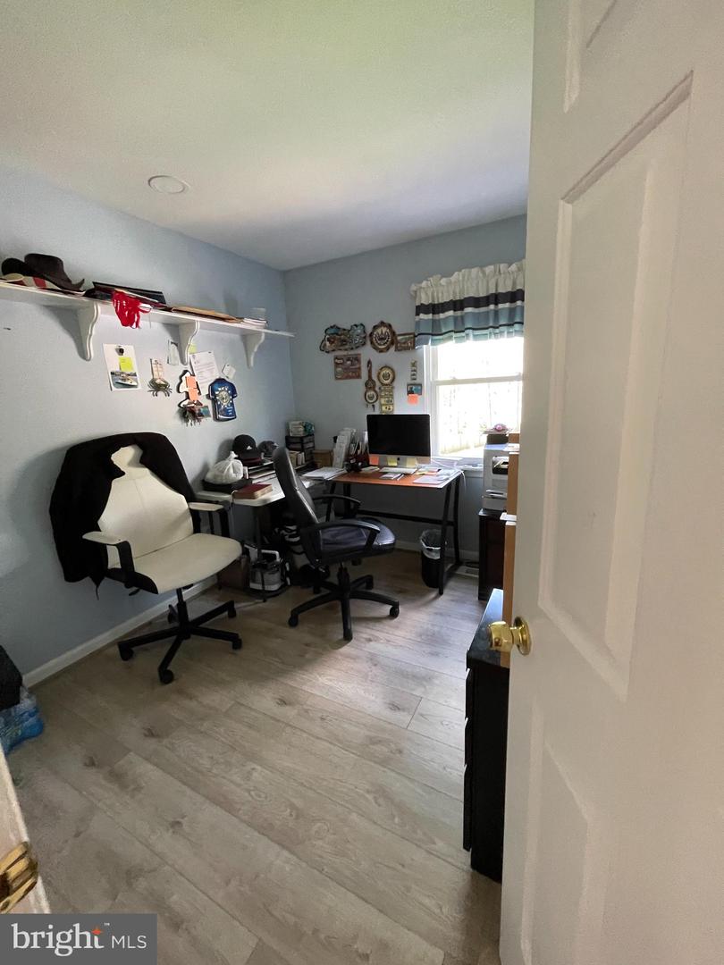 8807 DOUG DR, NOKESVILLE, Virginia 20181, 5 Bedrooms Bedrooms, ,3 BathroomsBathrooms,Residential,For sale,8807 DOUG DR,VAPW2093376 MLS # VAPW2093376