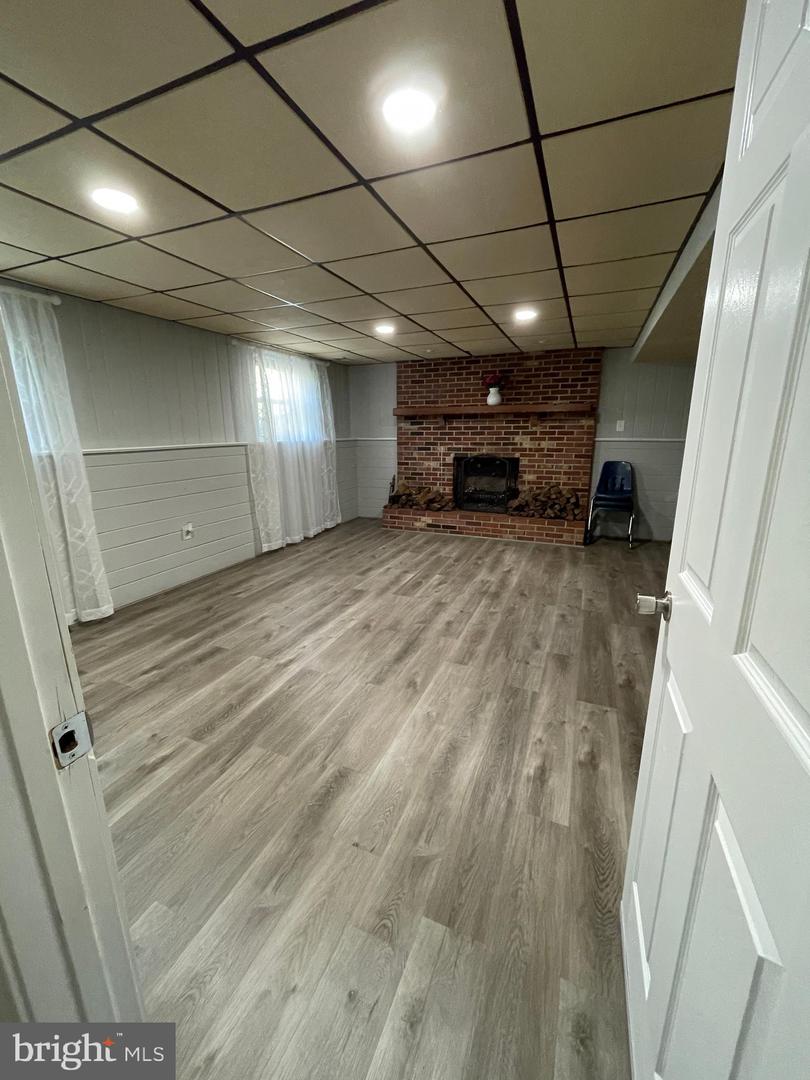 8807 DOUG DR, NOKESVILLE, Virginia 20181, 5 Bedrooms Bedrooms, ,3 BathroomsBathrooms,Residential,For sale,8807 DOUG DR,VAPW2093376 MLS # VAPW2093376