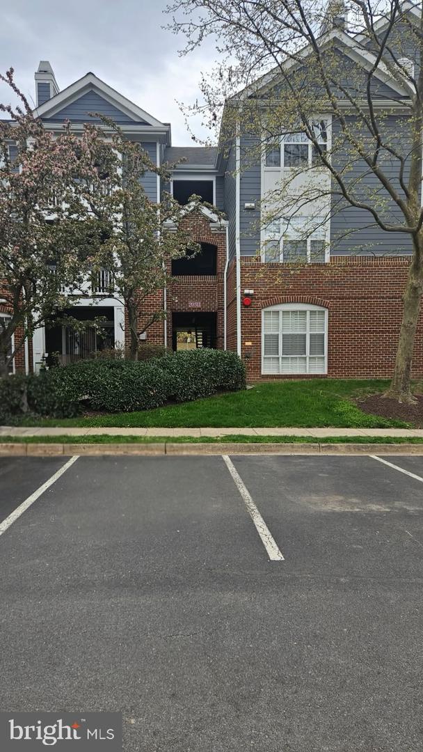 20311 BEECHWOOD TER #303, ASHBURN, Virginia 20147, 2 Bedrooms Bedrooms, ,2 BathroomsBathrooms,Residential,For sale,20311 BEECHWOOD TER #303,VALO2095280 MLS # VALO2095280