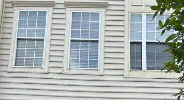 43183 GLENELDER TER, ASHBURN, Virginia 20147, 4 Bedrooms Bedrooms, ,3 BathroomsBathrooms,Residential,For sale,43183 GLENELDER TER,VALO2095316 MLS # VALO2095316