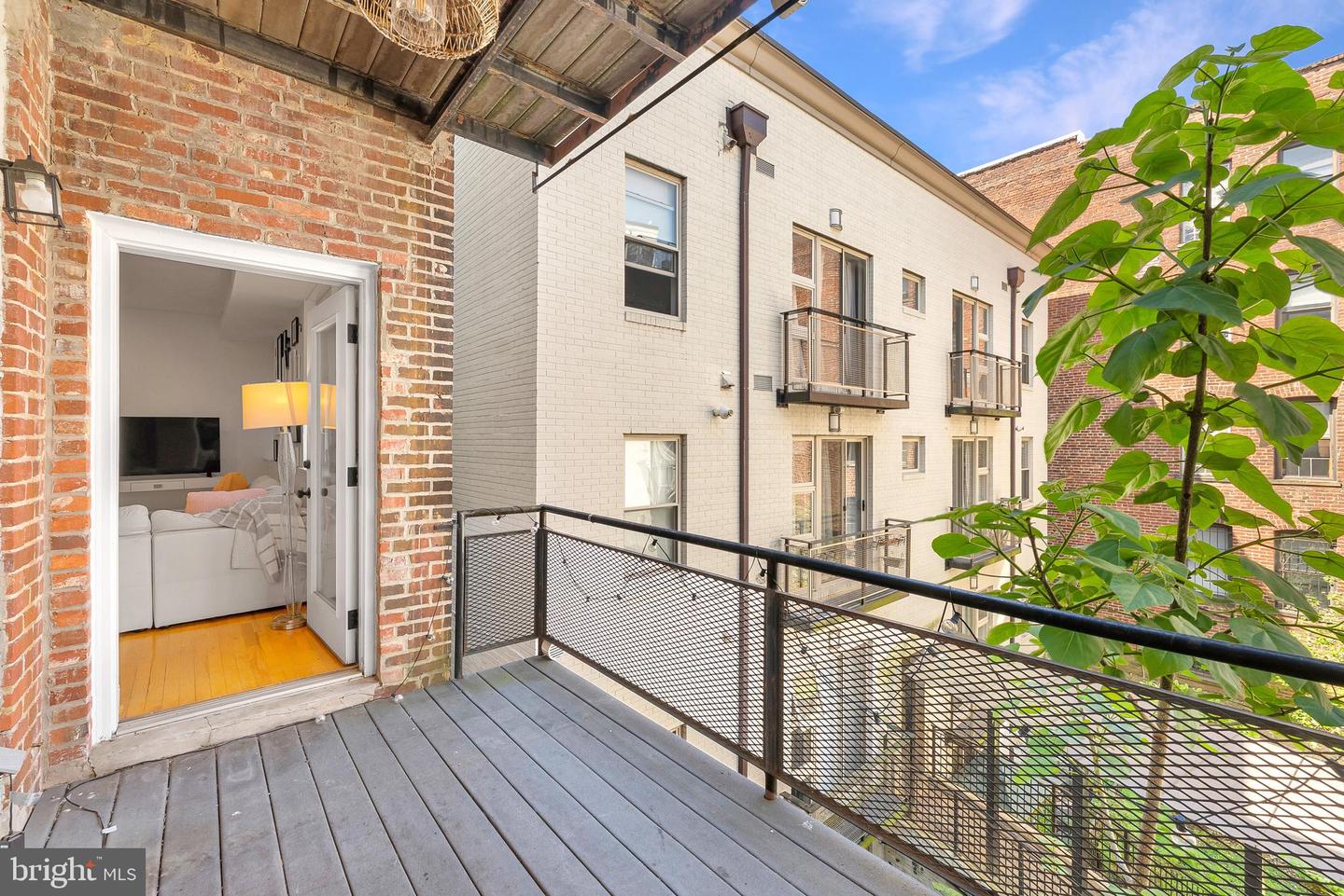 1417 CHAPIN ST NW #404, WASHINGTON, District Of Columbia 20009, 1 Bedroom Bedrooms, ,1 BathroomBathrooms,Residential,For sale,1417 CHAPIN ST NW #404,DCDC2198904 MLS # DCDC2198904